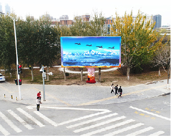 雷波户外大屏广告投放要点。